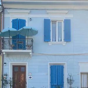 https://villa-valentina-versilia.it-tuscanyhotel.com
